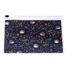 画像をギャラリービューアに読み込む, マスクケース ハリネズミの散歩 ブラック