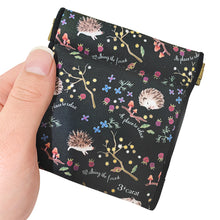 画像をギャラリービューアに読み込む, キャンディポーチ ハリネズミの散歩 ブラック
